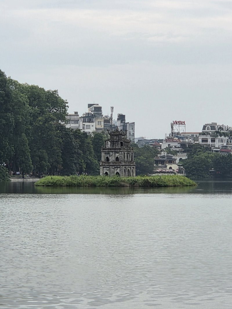 Lago Hoàn Kiếm em Hanói
